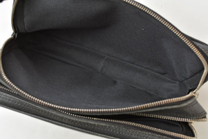 ルイヴィトン セカンドバッグ/クラッチバッグ LOUIS VUITTON バッグ/タイガ パヴェル アルドワーズ/ブラック M31142【中古】