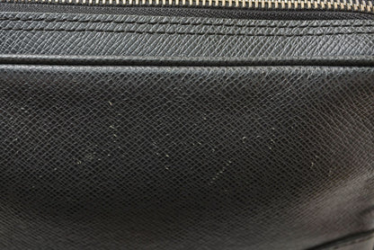 ルイヴィトン セカンドバッグ/クラッチバッグ LOUIS VUITTON バッグ/タイガ パヴェル アルドワーズ/ブラック M31142【中古】