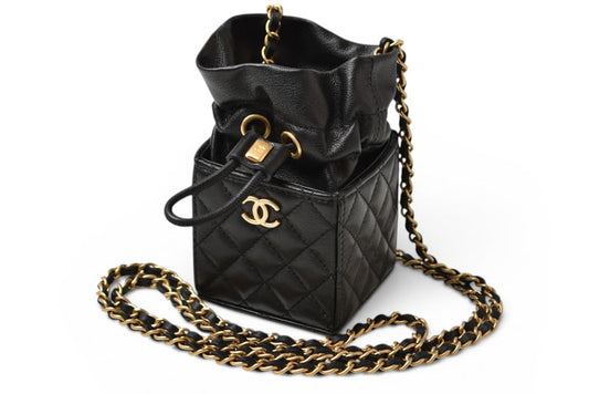 シャネル チェーンショルダーバッグ CHANEL ミニキューブ マトラッセ ラムスキン ブラック ゴールド金具【中古】