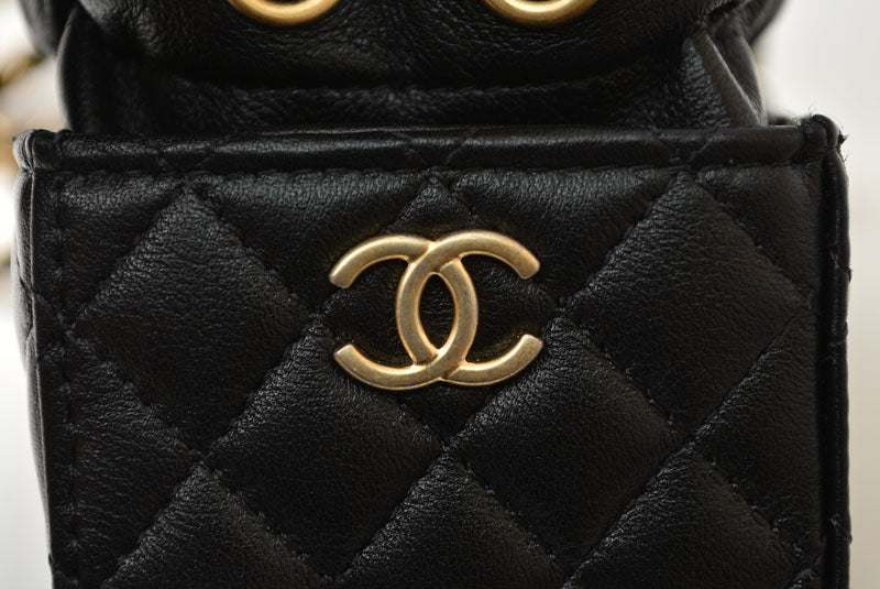 シャネル チェーンショルダーバッグ CHANEL ミニキューブ マトラッセ ラムスキン ブラック ゴールド金具【中古】