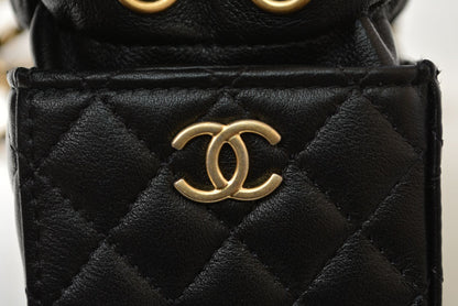シャネル チェーンショルダーバッグ CHANEL ミニキューブ マトラッセ ラムスキン ブラック ゴールド金具【中古】