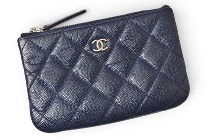 シャネル ポーチ CHANEL クラシック コスメポーチ マトラッセ キャビアスキン ネイビー【中古】