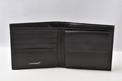 シャネル 二つ折り財布 CHANEL ヴィンテージ ニュートラベルライン ココマーク ブラック メンズ/レディース【中古】