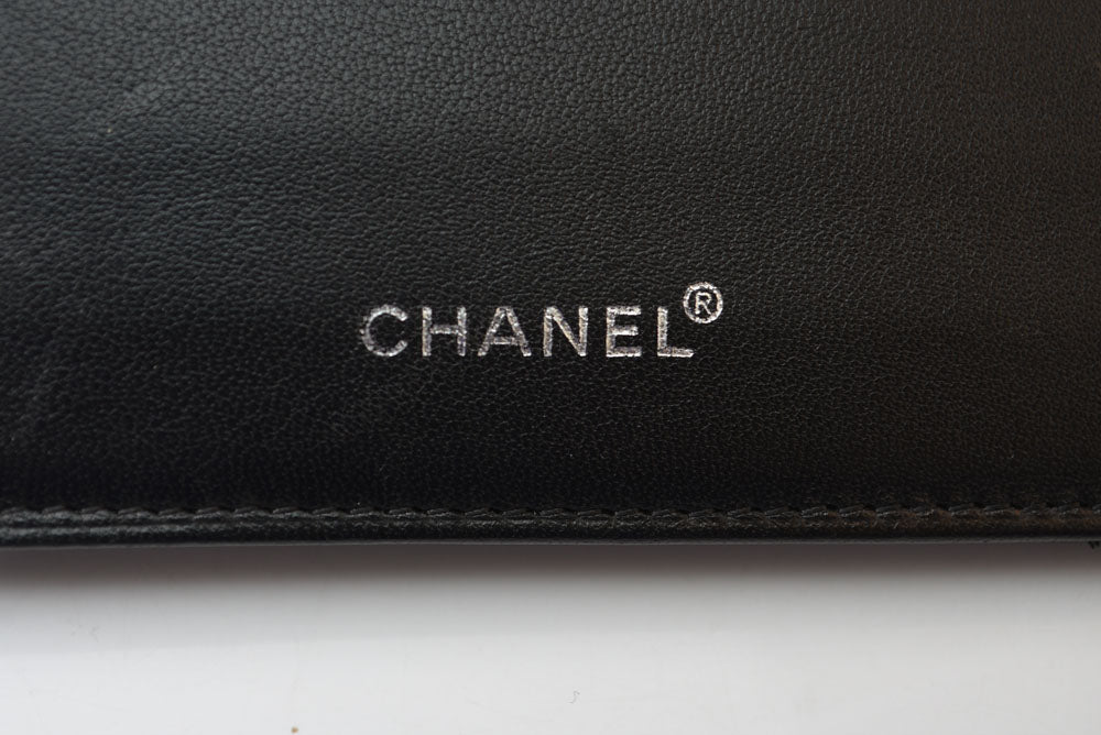 シャネル 二つ折り財布 CHANEL ヴィンテージ ニュートラベルライン ココマーク ブラック メンズ/レディース【中古】