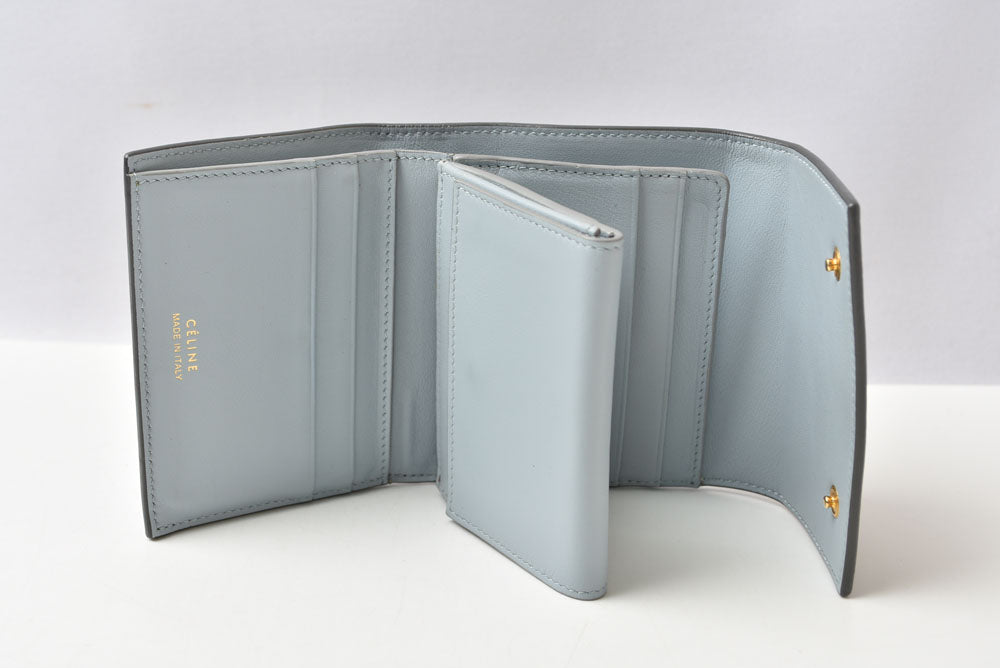 セリーヌ 財布/ミニ財布 CELINE 104903XFL スモール フォールデッド マルチファンクション 三つ折り財布 グレー ライトブルー レザー レディース【中古】