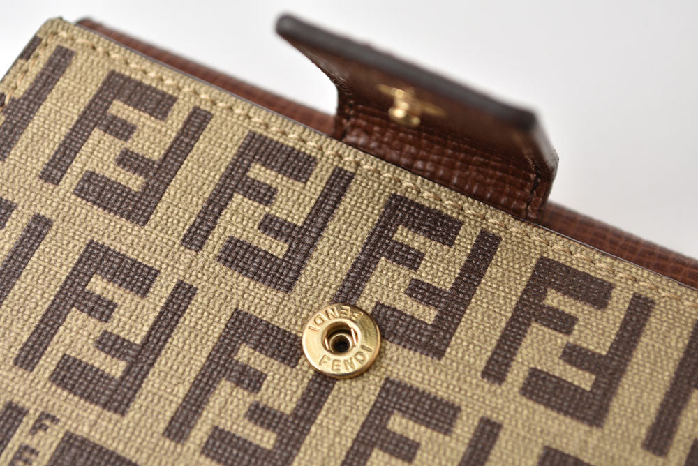 フェンディ 財布/二つ折 FENDI 折財布 8M0188 ZUCCA/ズッカ柄 ベージュ/ブラウン【中古】