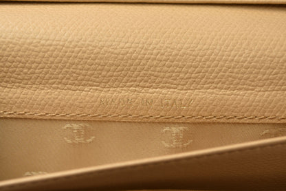 シャネル 美品 財布 ココボタン 二つ折り長財布 レザー ベージュ レディース CHANEL 財布【中古】