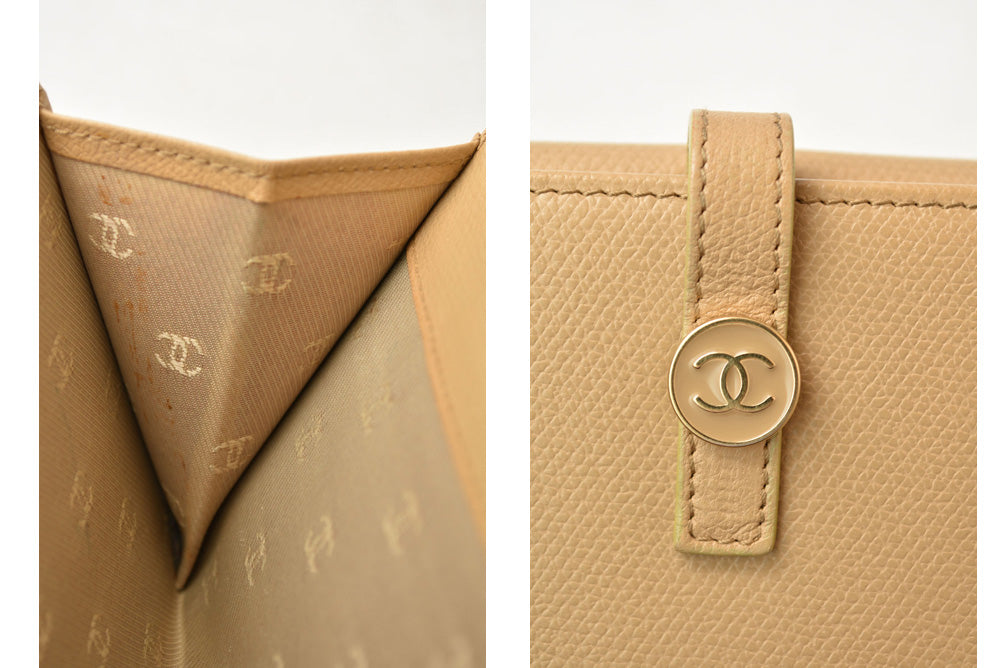 シャネル 美品 財布 ココボタン 二つ折り長財布 レザー ベージュ レディース CHANEL 財布【中古】