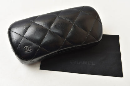 シャネル サングラス/アイウェア CHANEL ココマーク リボンモチーフ/ホワイト 5171-A ブラック プラスチック レディース【中古】