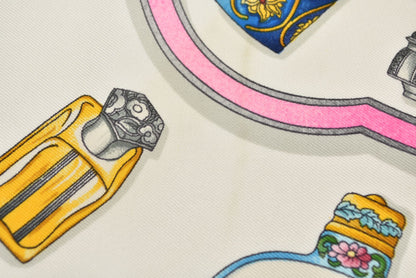 エルメス カレ90 スカーフ ヴィンテージ HERMES 香水瓶モチーフ ブルー/ホワイト レディース【中古】