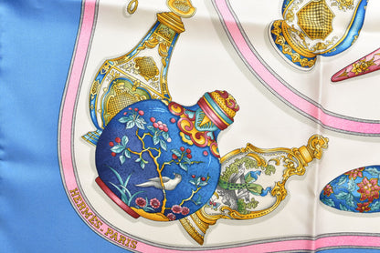 エルメス カレ90 スカーフ ヴィンテージ HERMES 香水瓶モチーフ ブルー/ホワイト レディース【中古】