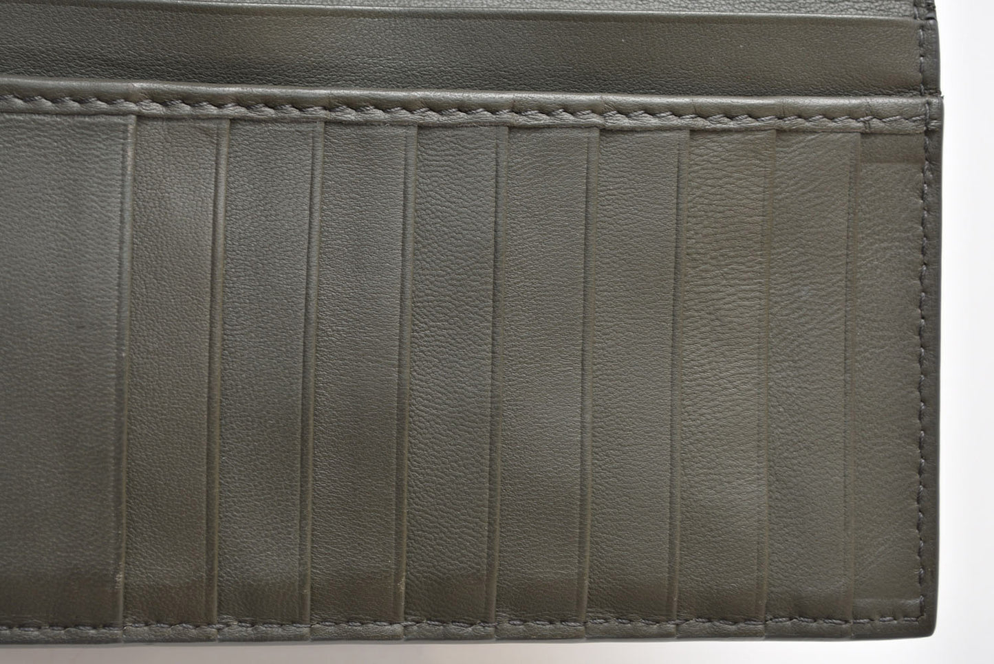 ボッテガヴェネタ 財布/札入れ メンズ BOTTEGA VENETA 長財布 イントレチャート ブラック/カーキ【中古】