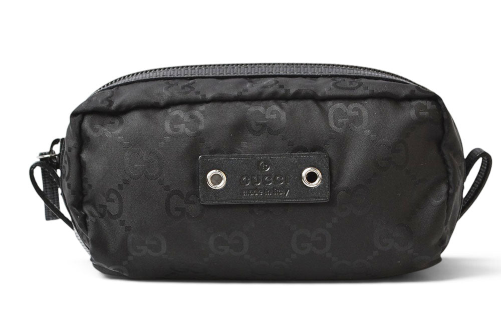グッチ ポーチ GUCCI GGナイロン 化粧ポーチ/コスメポーチ GGブラック/ブラック 224088【中古】