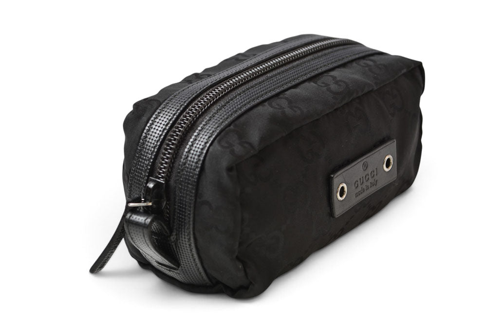 グッチ ポーチ GUCCI GGナイロン 化粧ポーチ/コスメポーチ GGブラック/ブラック 224088【中古】