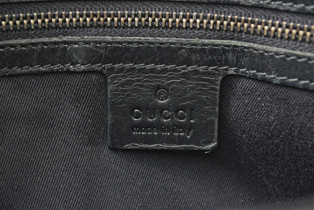 グッチ ショルダーバッグ GUCCI ヴィンテージ 109106 GGキャンバス メッセンジャーバッグ GGブラック/ブラック【中古】