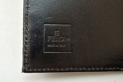 フェンディ 財布/二つ折 FENDI 折財布 8M0029 ZUCCA/ズッカ柄 ブラック【中古】