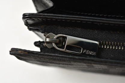 フェンディ 財布/二つ折 FENDI 折財布 8M0029 ZUCCA/ズッカ柄 ブラック【中古】