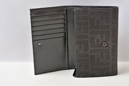 フェンディ 財布/二つ折 FENDI 折財布 8M0029 ZUCCA/ズッカ柄 ブラック【中古】