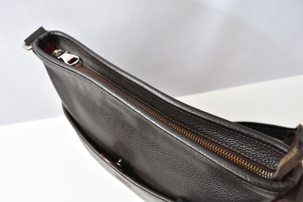 ロエベ ショルダーバッグ/メッセンジャーバッグ ヴィンテージ LOEWE メンズ レザー ダークブラウン【中古】