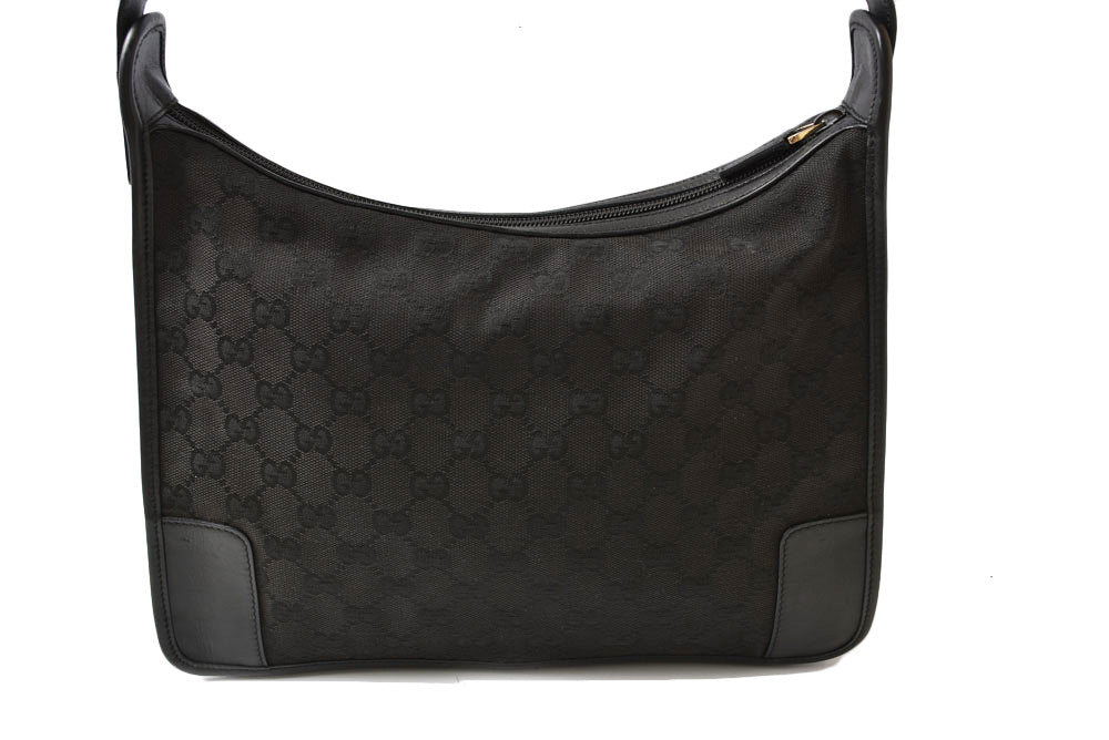 グッチ ショルダーバッグ GUCCI ヴィンテージ バッグ/肩掛け/ワンショルダー GGキャンバス 001 4205 GGブラック レディース【中古】