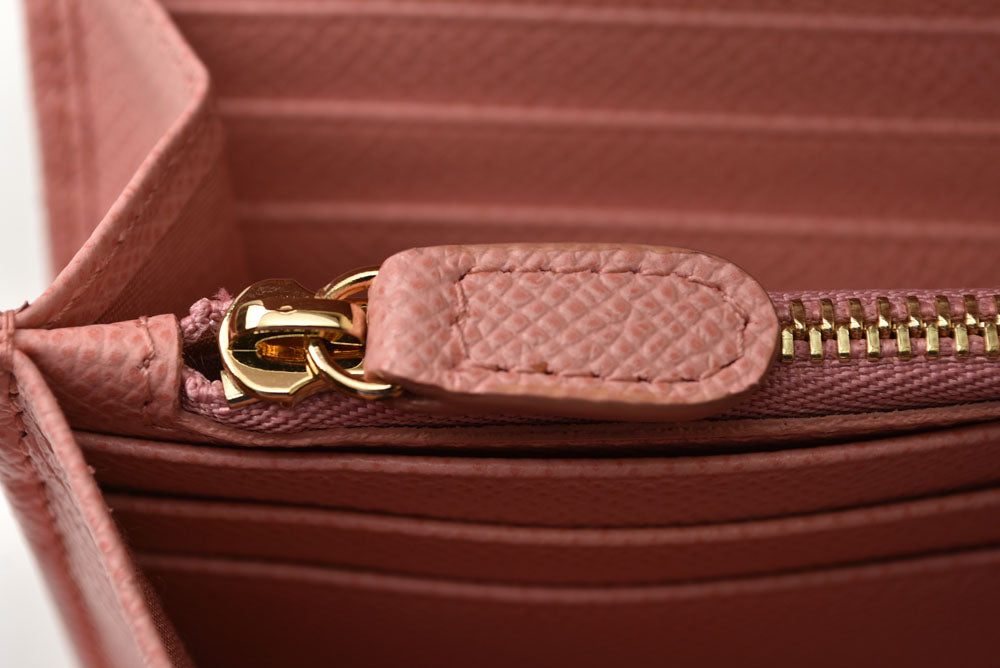 フェラガモ 長財布 FERRAGAMO レディース ヴァラリボン 22 D154 ピンク レザー 【中古】