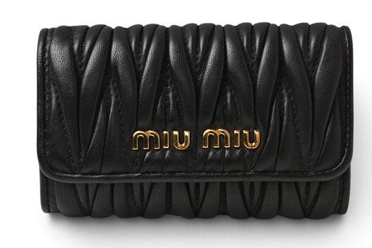 ミュウミュウ キーケース miu miu 6連キーケース MATELASSE/マテラッセ 5PG222 NERO ブラック レディース【中古】