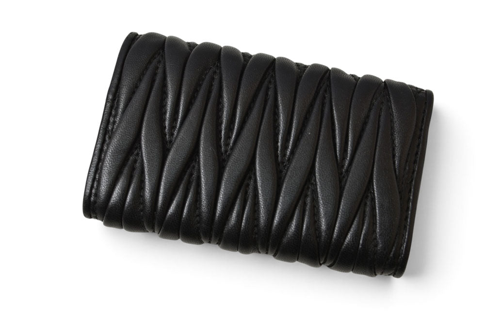 ミュウミュウ キーケース miu miu 6連キーケース MATELASSE/マテラッセ 5PG222 NERO ブラック レディース【中古】