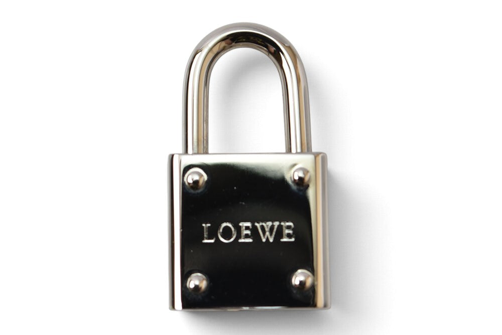 ロエベ パドロック LOEWE アナグラム ロゴ カデナ 南京錠/キー2本 メタル シルバー金具 キーホルダー バッグチャーム【中古】