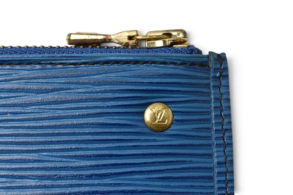 ルイヴィトン 小銭入れ/キーケース/コインケース ヴィンテージ LOUIS VUITTON エピ ポシェット クレ M63805 キーリング付き トレドブルー【中古】
