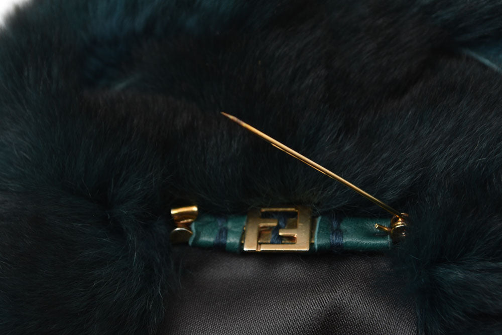 フェンディ ブローチ FENDI フラワーモチーフ ファー ブローチ コサージュ 花 ディープグリーン アクセサリー【中古】
