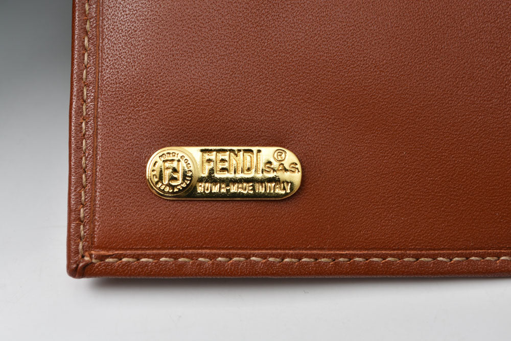 フェンディ 財布/がま口 FENDI ペカン柄 三つ折り財布 ヴィンテージ ブラウン レディース/メンズ【中古】