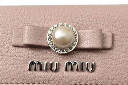ミュウミュウ キーケース miu miu 6連キーケース マドラスパール 5PG222 レザー OPALE/ピンク系 キーホルダー レディース【中古】