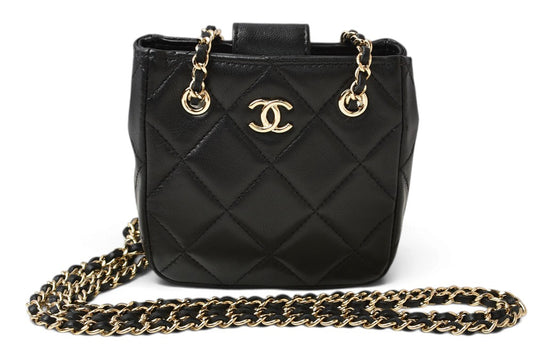 シャネル チェーンショルダーバッグ CHANEL ポシェット マトラッセ ラムスキン ブラック ゴールド金具【中古】
