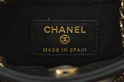 シャネル チェーンショルダーバッグ CHANEL ポシェット マトラッセ ラムスキン ブラック ゴールド金具【中古】