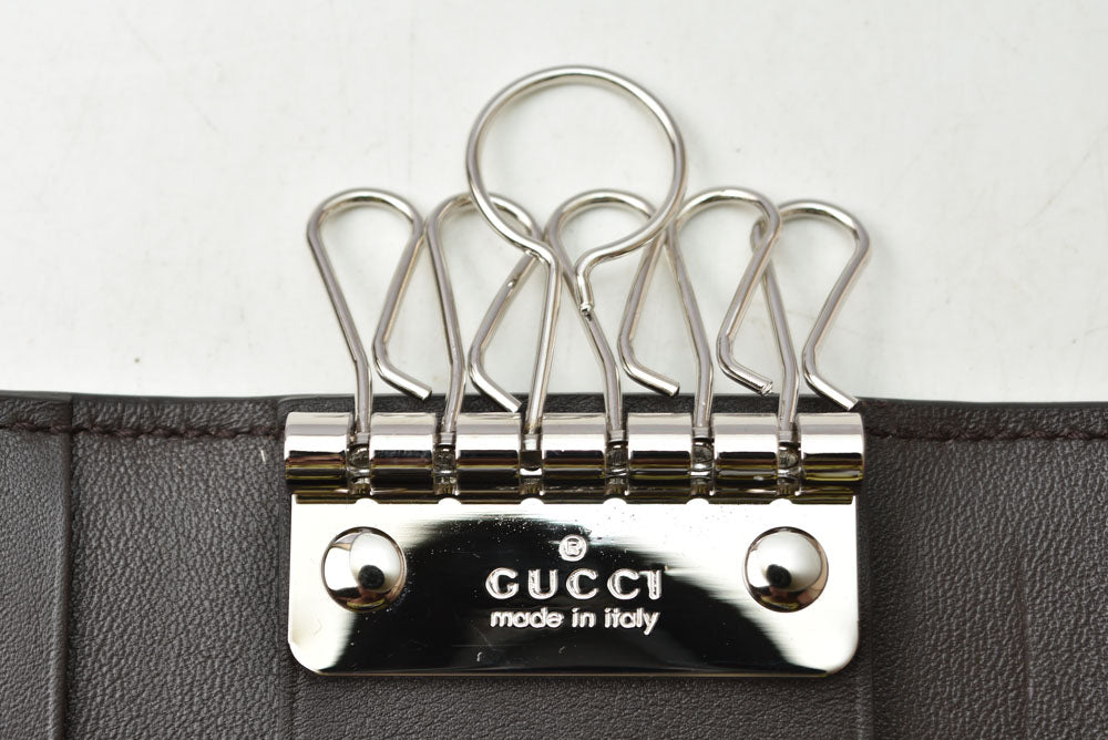 グッチ 未使用 キーケース/キーホルダー GUCCI 6連 マイクログッチシマ ユニセックス ダークブラウン アウトレット【中古】
