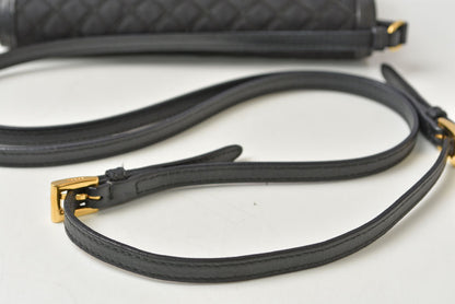 プラダ ショルダーバッグ/マルチウォレット PRADA 二つ折り ストラップ付長財布 1M1437 NERO ブラック 黒 レザー レディース 【中古】