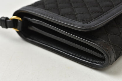 プラダ ショルダーバッグ/マルチウォレット PRADA 二つ折り ストラップ付長財布 1M1437 NERO ブラック 黒 レザー レディース 【中古】