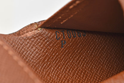ルイヴィトン 財布 二つ折り LOUIS VUITTON 折財布 M61665 メンズ ポルトフォイユ・マルコ 旧型 モノグラム 【中古】