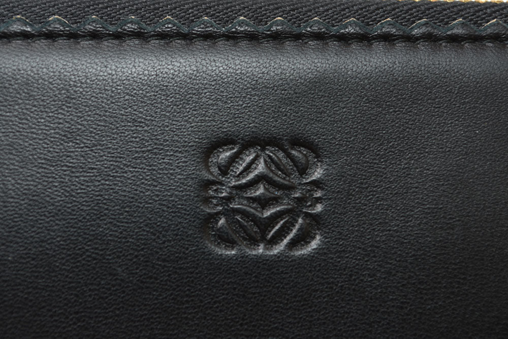 ロエベ 財布 ヴィンテージ LOEWE 長財布 アナグラム ラムレザー ブラック/パープル タッセル【中古】