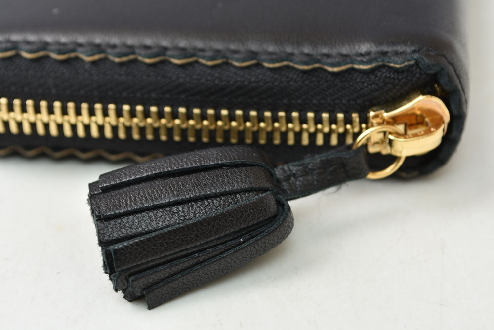 ロエベ 財布 ヴィンテージ LOEWE 長財布 アナグラム ラムレザー ブラック/パープル タッセル【中古】