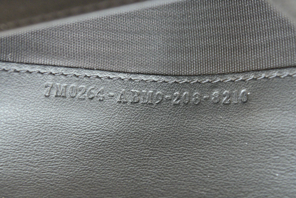 フェンディ 財布 FENDI FFロゴ カモフラージュ 二つ折り 長財布 ブラック 黒 マルチカラー 7M0264 メンズ レディース【中古】