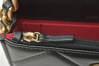 シャネル チェーンショルダーバッグ CHANEL AP2450 ポシェット シャネル19 AP2450 チェーンクラッチ ブラック レディース 【中古】