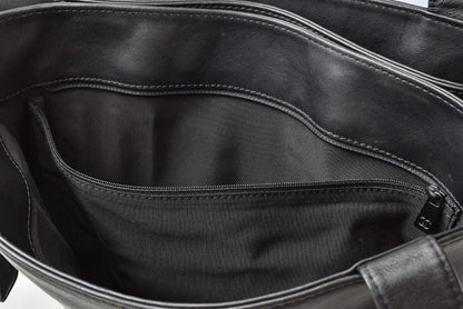 シャネル ショルダーバッグ/トートバッグ A4 CHANEL ココマーク ラムレザー ブラック
