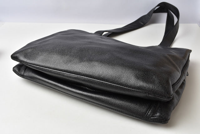 シャネル ショルダーバッグ/トートバッグ A4 CHANEL ココマーク キャビアスキン ブラック 中古