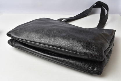 シャネル ショルダーバッグ/トートバッグ A4 CHANEL ココマーク キャビアスキン ブラック 中古