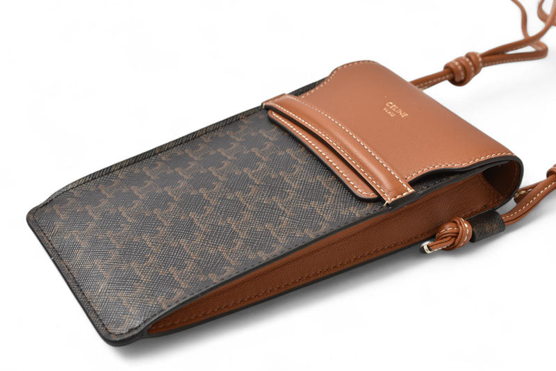 セリーヌ ショルダーバッグ/フォンポーチ トリオンフ ブラウン CELINE 10G332CQD 04LU PHONE POUCH WITH FLAP TAN スマホケース ユニセックス【中古】