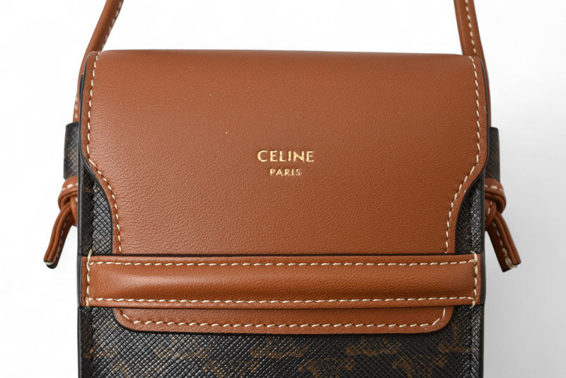 セリーヌ ショルダーバッグ/フォンポーチ トリオンフ ブラウン CELINE 10G332CQD 04LU PHONE POUCH WITH FLAP TAN スマホケース ユニセックス【中古】